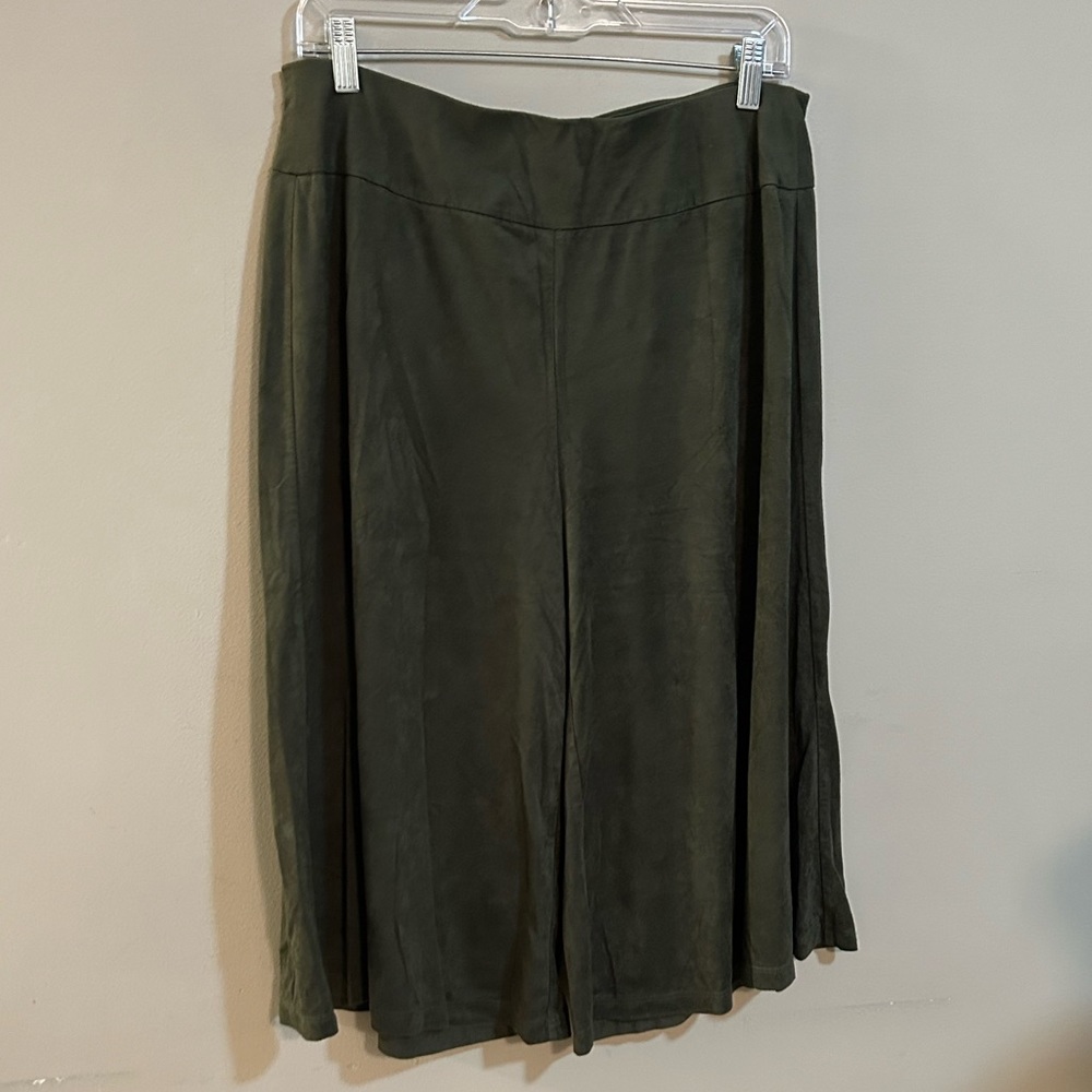 Serengeti Gaucho Pants Women’s Medium Olive Green Faux Suede Wide Leg Cropped